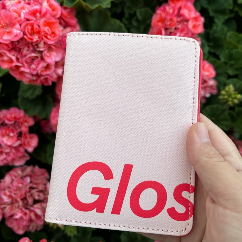 Glossier Passport Holder London Store Exclusive